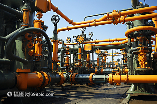 能源動(dòng)脈的關(guān)鍵節(jié)點(diǎn) 石油管道與閥門(mén)設(shè)備